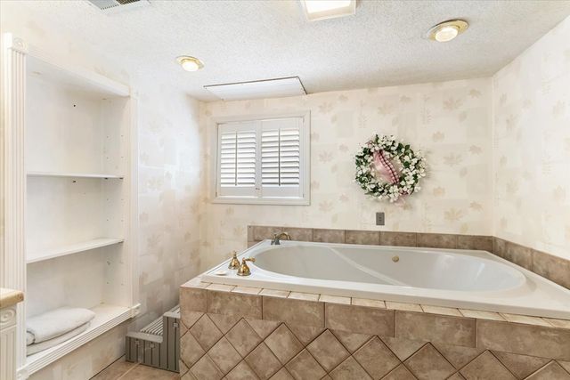 2151 Holly Creek Cool Springs Road, Chatsworth, GA 30705