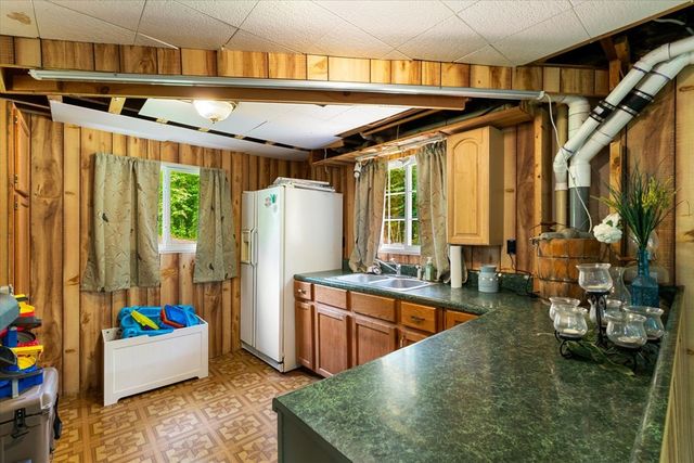 2151 Holly Creek Cool Springs Road, Chatsworth, GA 30705