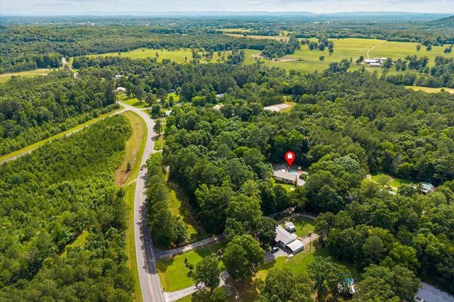 2151 Holly Creek Cool Springs Road, Chatsworth, GA 30705