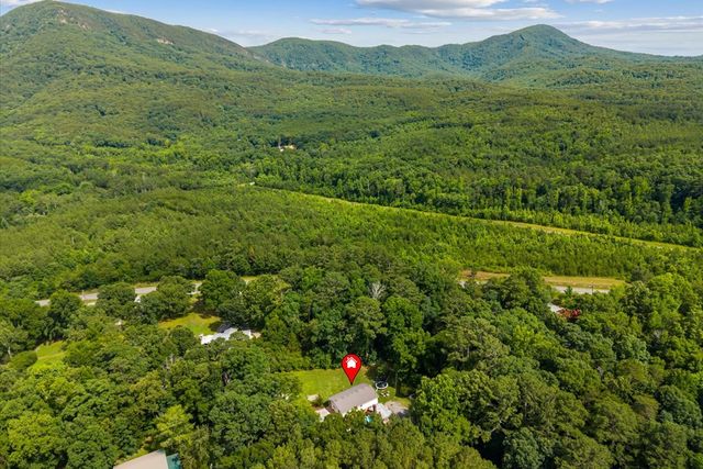 2151 Holly Creek Cool Springs Road, Chatsworth, GA 30705