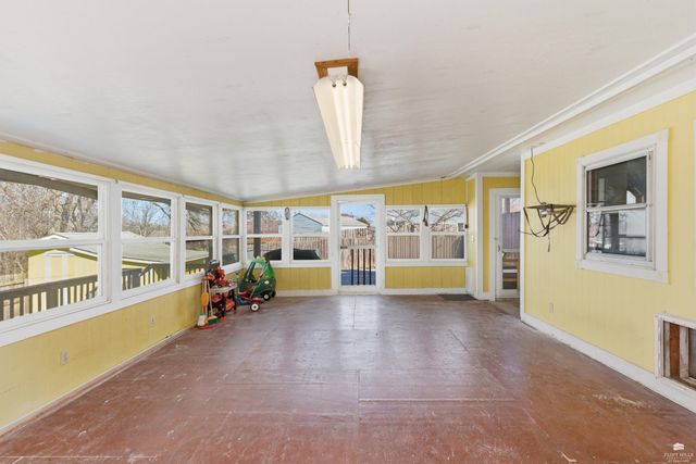 706 W Vine Street, Junction City, KS 66441