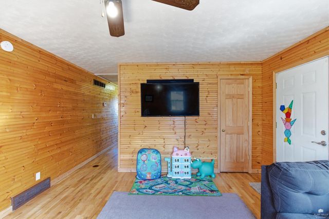 706 W Vine Street, Junction City, KS 66441