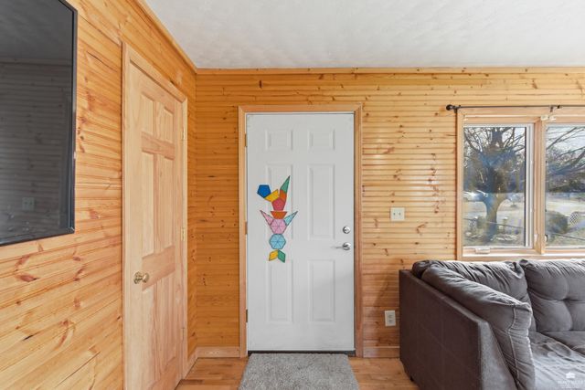 706 W Vine Street, Junction City, KS 66441