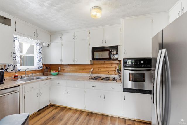 706 W Vine Street, Junction City, KS 66441