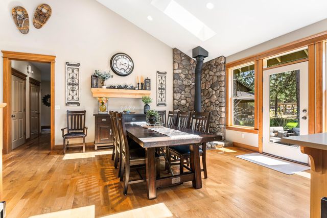 14597 Bluegrass Loop, Sisters, OR 97759