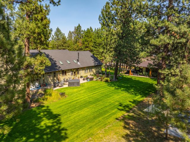 14597 Bluegrass Loop, Sisters, OR 97759