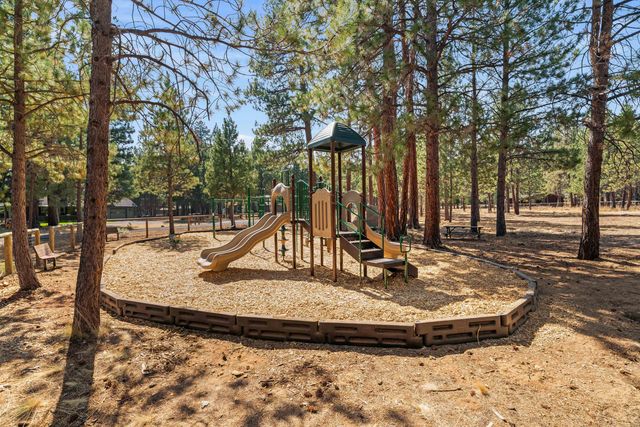 14597 Bluegrass Loop, Sisters, OR 97759