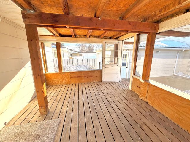 1819 6th Street S, Moorhead, MN 56560