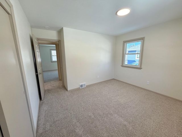 1819 6th Street S, Moorhead, MN 56560