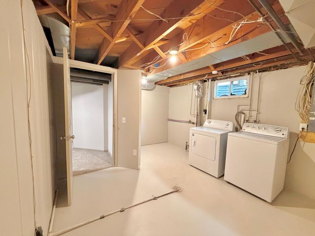 1819 6th Street S, Moorhead, MN 56560