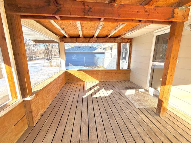 1819 6th Street S, Moorhead, MN 56560