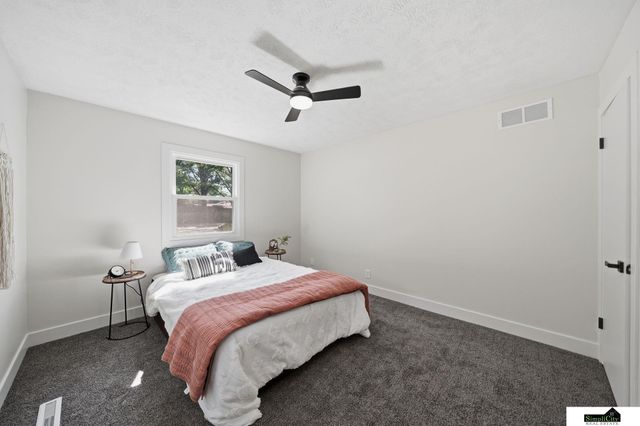 4621 S 46 Street, Lincoln, NE 68516