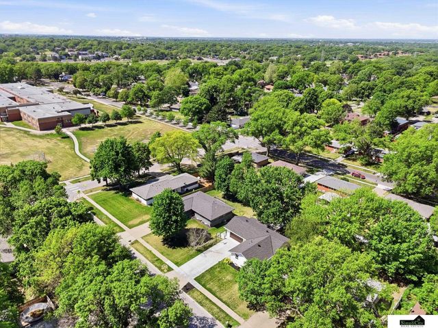 4621 S 46 Street, Lincoln, NE 68516