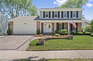 1725 Monmouth Place, Downers Grove, IL 60516