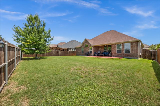 9458 Robinwoods Drive, Frisco, TX 75035