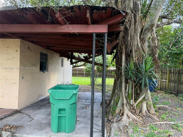3510 NW 82nd St, Miami, FL 33147