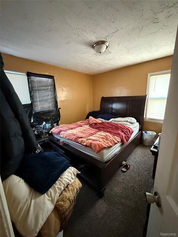 16180 Snowden Street, Detroit, MI 48235