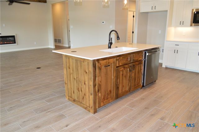 1126 County Road 3153, Kempner, TX 76539