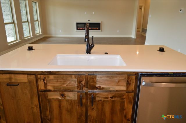 1126 County Road 3153, Kempner, TX 76539