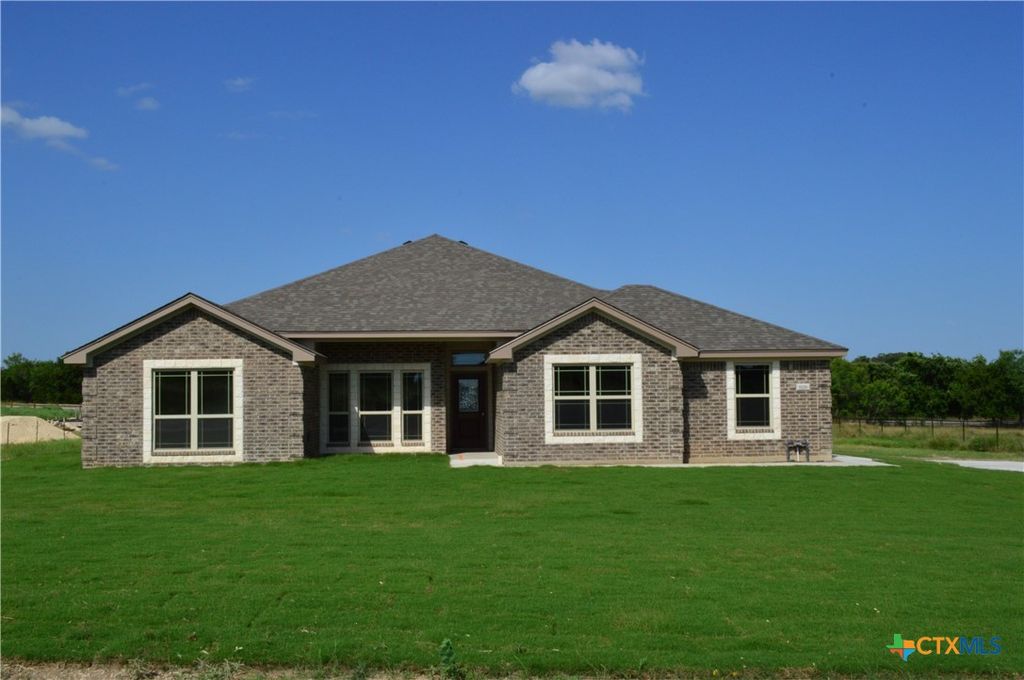 1126 County Road 3153, Kempner, TX 76539