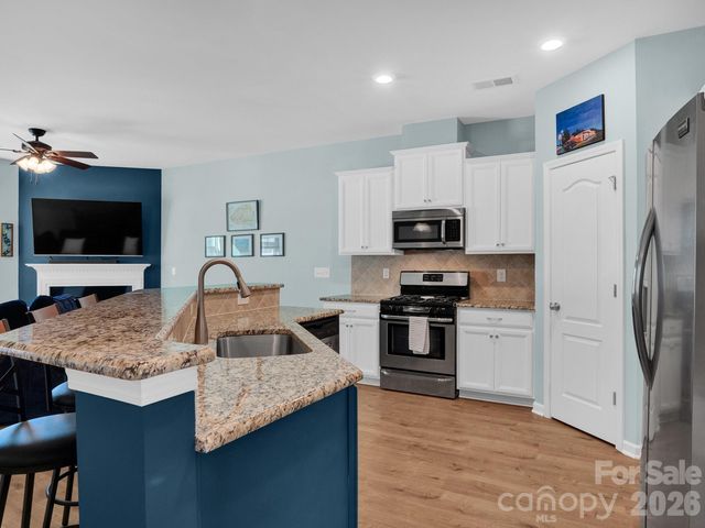 7010 Swamp Chestnut Lane, Fort Mill, SC 29707