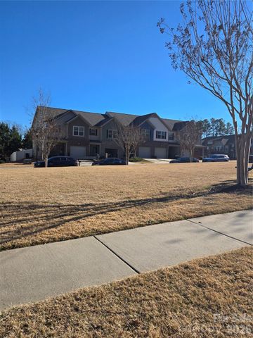 7010 Swamp Chestnut Lane, Fort Mill, SC 29707