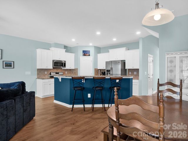 7010 Swamp Chestnut Lane, Fort Mill, SC 29707