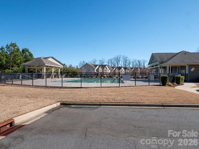 7010 Swamp Chestnut Lane, Fort Mill, SC 29707
