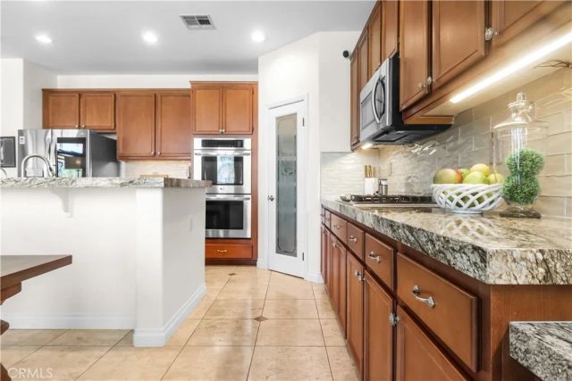 31922 Manzanita, Lake Elsinore, CA 92532