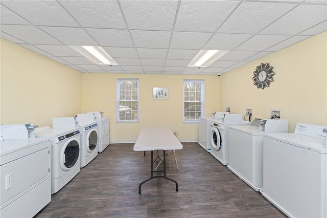 148 Bernon Street 15, Woonsocket, RI 02895