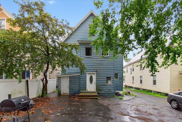 1503 Rugby Road, Schenectady, NY 12308