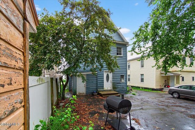 1503 Rugby Road, Schenectady, NY 12308