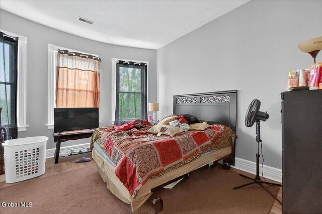 1503 Rugby Road, Schenectady, NY 12308