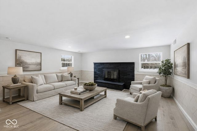 9131 Mercury Drive, Indianapolis, IN 46229