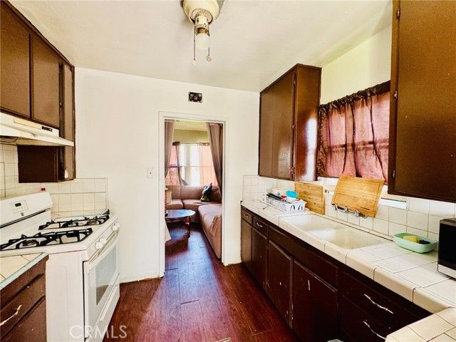 1807 Shamrock, Bakersfield, CA 93304