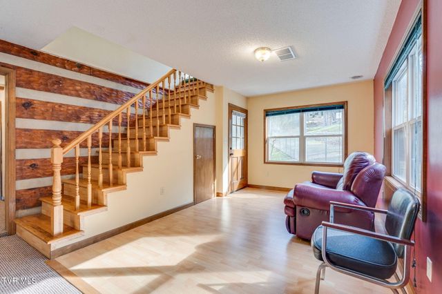 1072 Lower Paint Creek Road, Greeneville, TN 37743