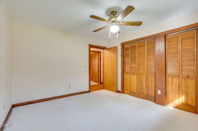 1072 Lower Paint Creek Road, Greeneville, TN 37743