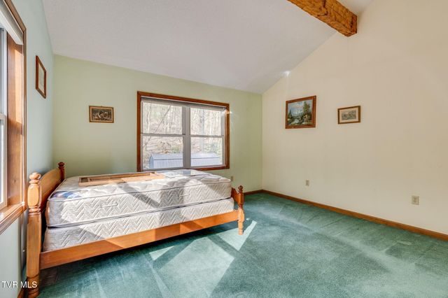 1072 Lower Paint Creek Road, Greeneville, TN 37743