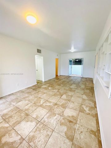 1020 SW 36th Ct, Miami, FL 33135
