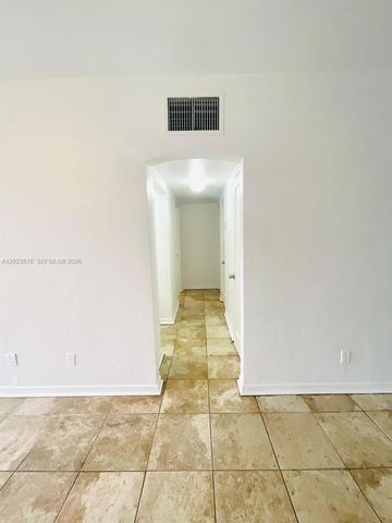 1020 SW 36th Ct, Miami, FL 33135