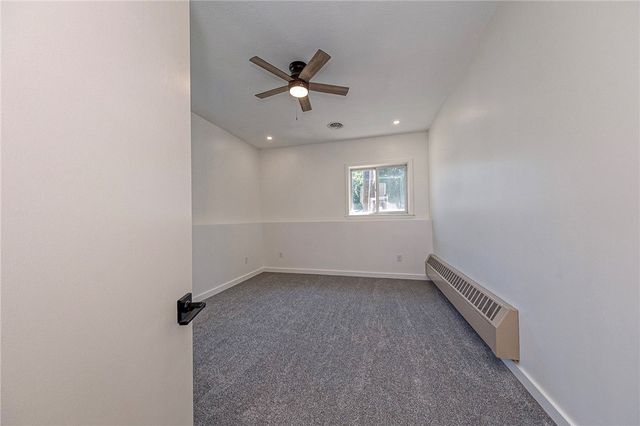 800 Jackson Ave, Monaca, PA 15061