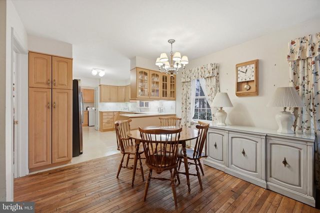 757 W ALLENS LN, Philadelphia, PA 19119