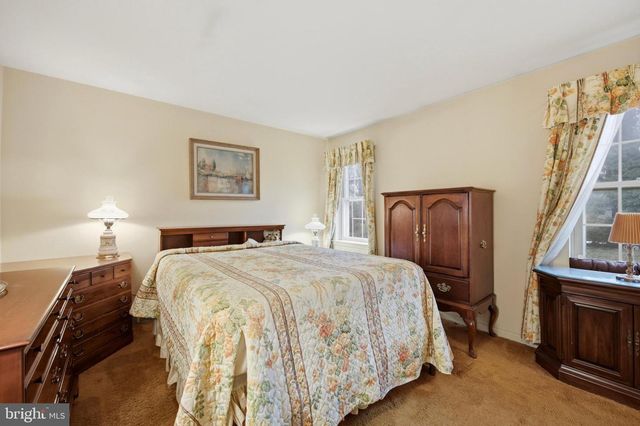 757 W ALLENS LN, Philadelphia, PA 19119