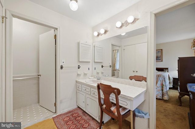 757 W ALLENS LN, Philadelphia, PA 19119