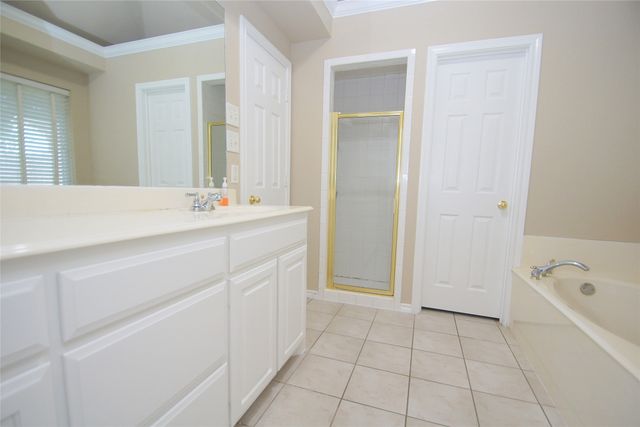 1804 Sand Stone Drive, Sanger, TX 76266