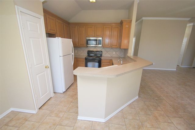 1804 Sand Stone Drive, Sanger, TX 76266