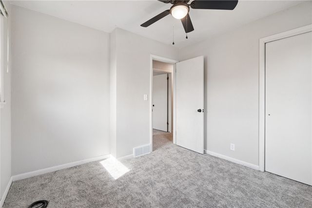 645 40th St SE, Cedar Rapids, IA 52403