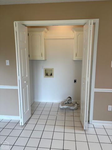 201 Hunters Ridge Dr., Jonesboro, AR 72404