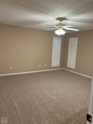 201 Hunters Ridge Dr., Jonesboro, AR 72404