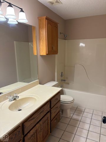 201 Hunters Ridge Dr., Jonesboro, AR 72404